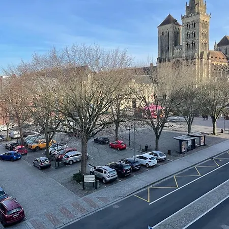 Appartement Hyper Centre, Cathedrale, Fibre Lisieux Exterior photo