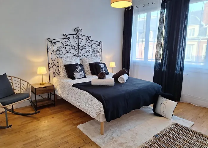 Appartement Hyper Centre, Cathedrale, Fibre